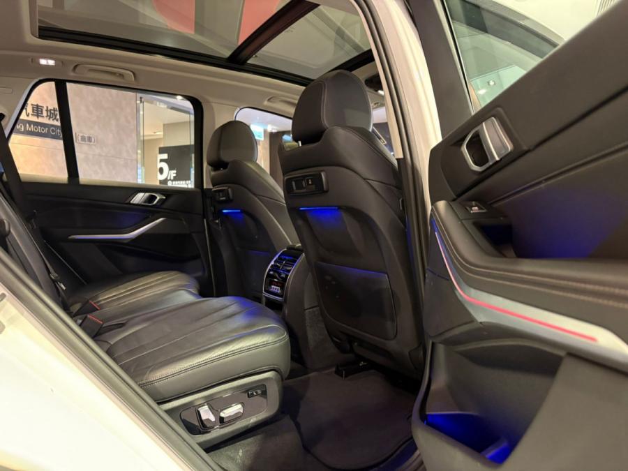 X5 xDrive40iA X-Line - Image 4